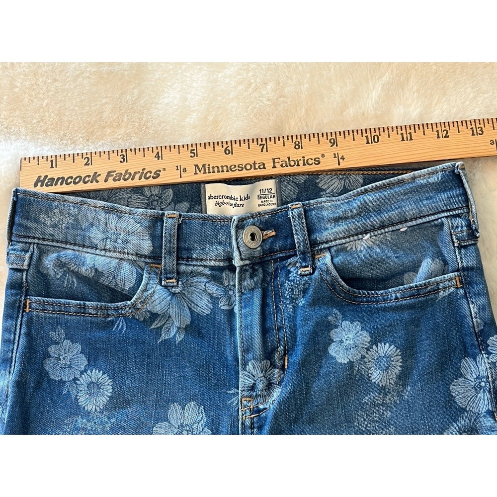 Abercrombie Kids High-Rise Flare Floral‎ Print Jeans Size 11/12 Regular - Picture 8 of 10